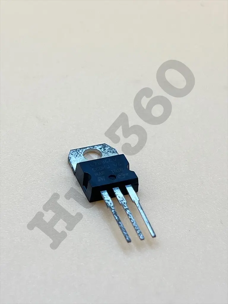 HPYS3542.webp