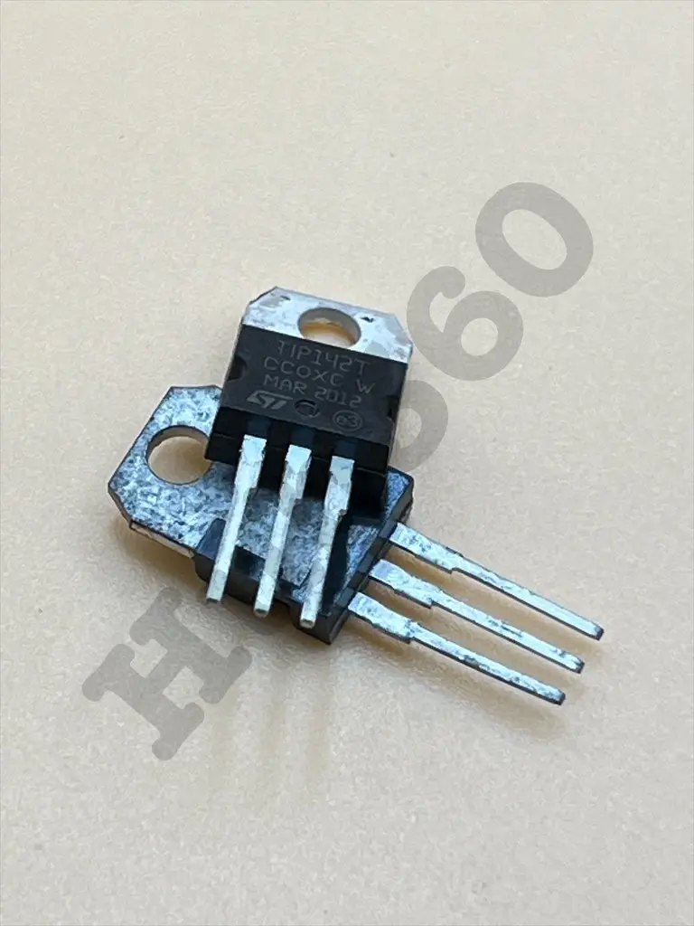 PKHV4405.webp