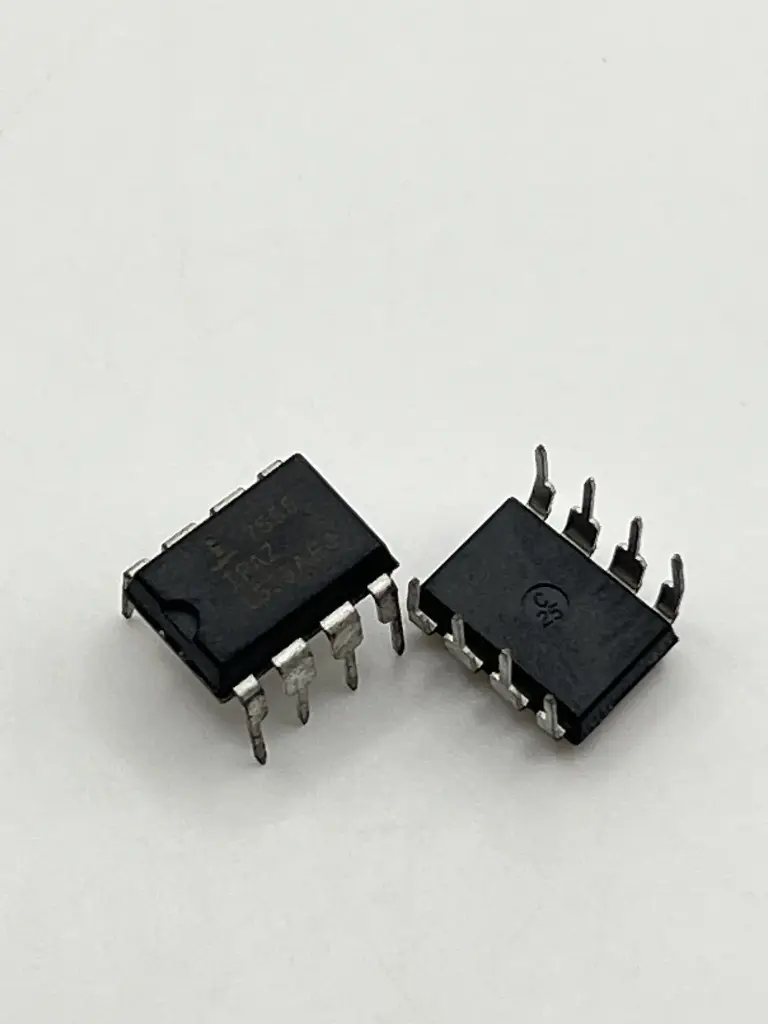ICL7555AP