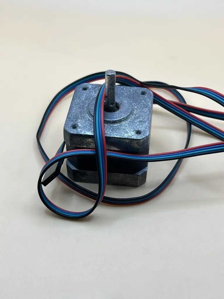 Nema 17 17HS4023 3D printer Titan Extruder stepper  motor