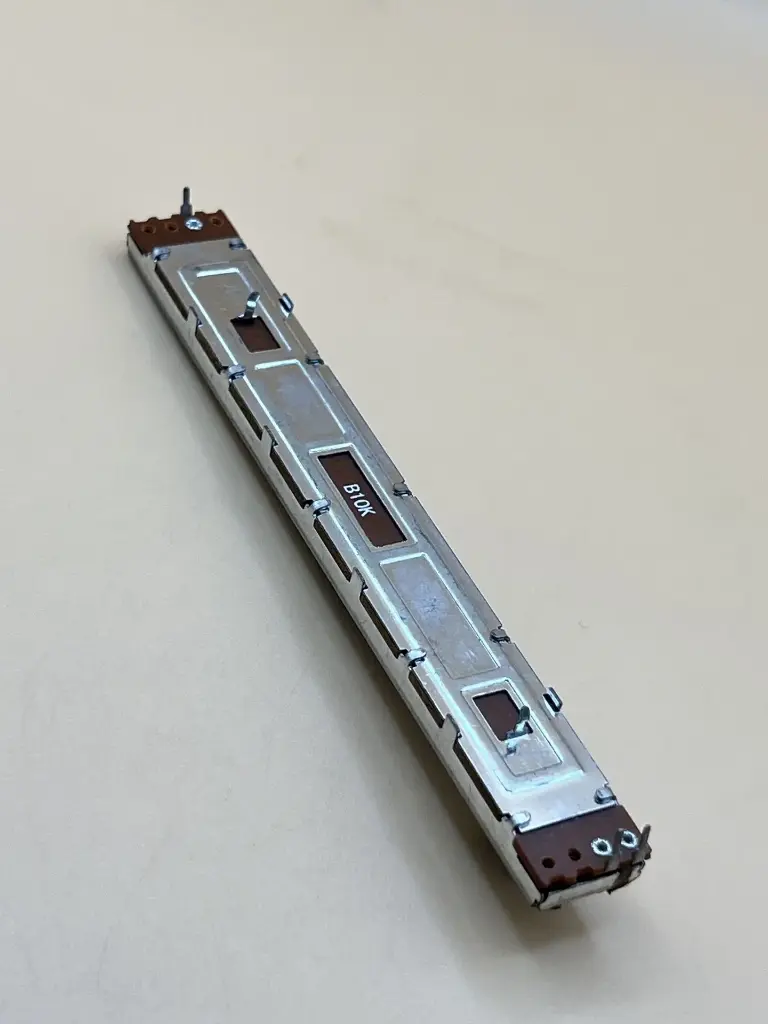Long Amplifier mixer Linear potentiometer