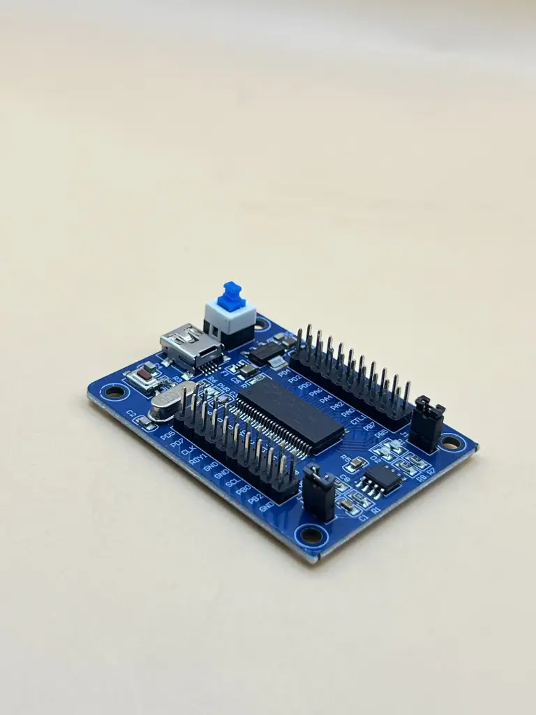 CY7C68013A USB Logic Analyzer Development Board