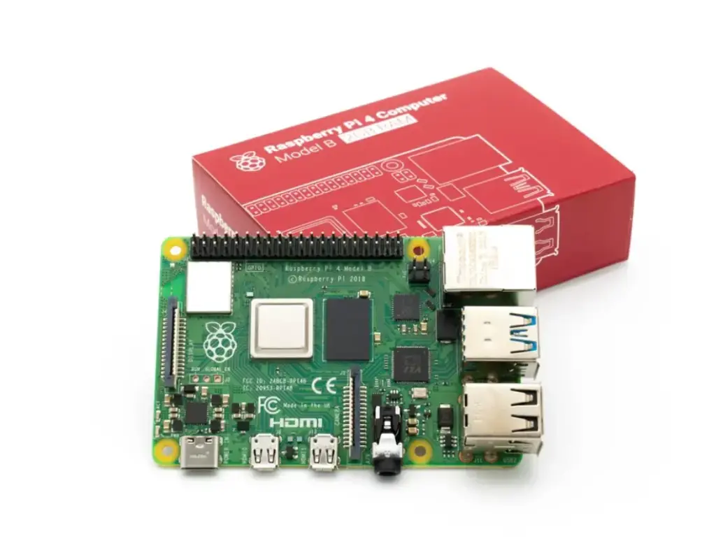 Raspberry Pi 4 (2GB RAM)