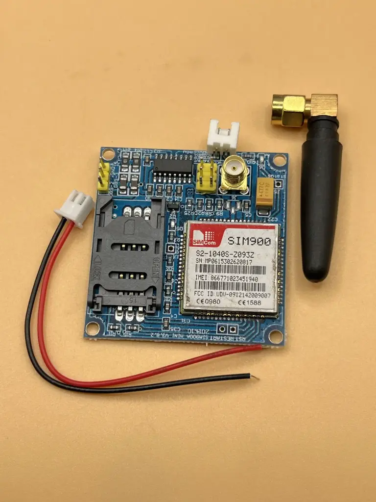 SIM900 GSM/GPRS Module with Antenna