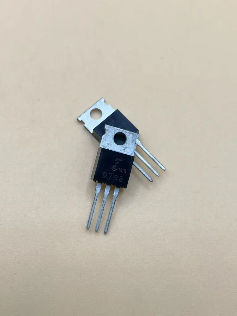 2SD798 high voltage darlington power transistor