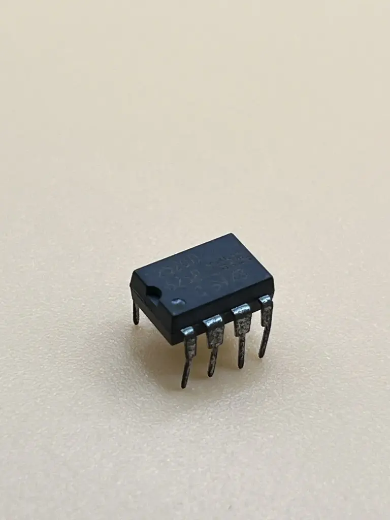 IR2520D