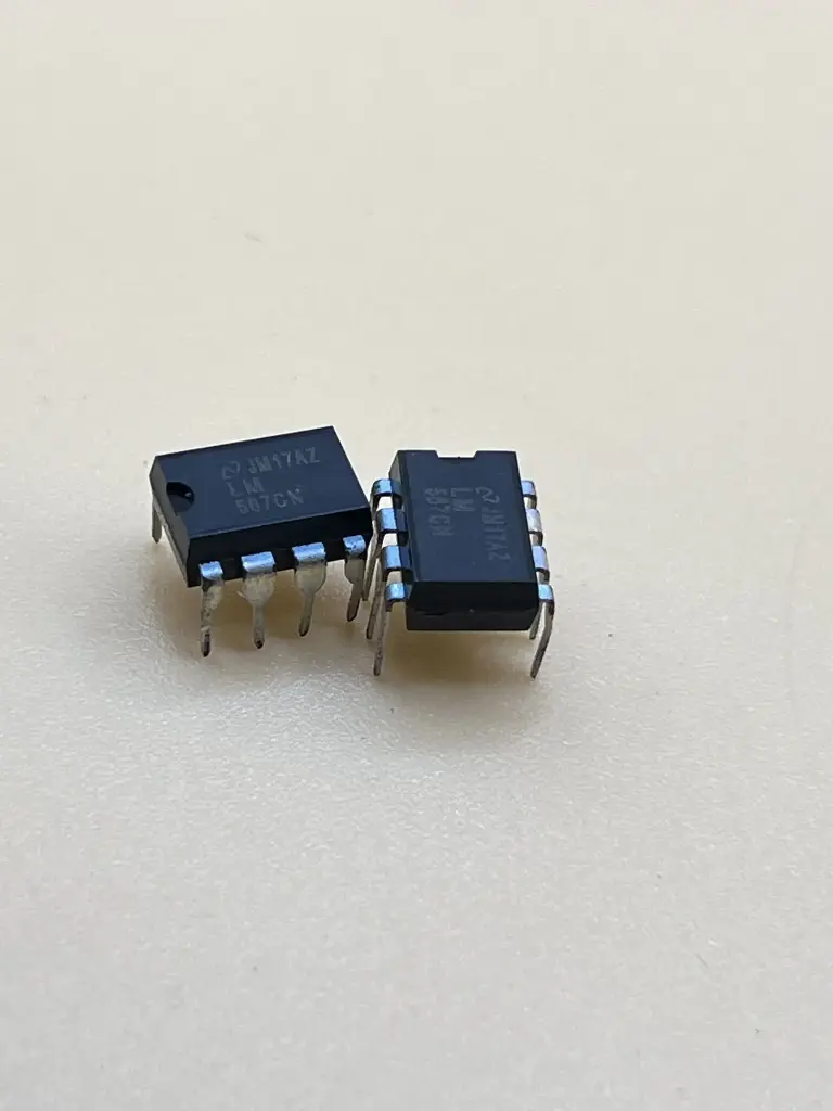 LM567CN voice decoder