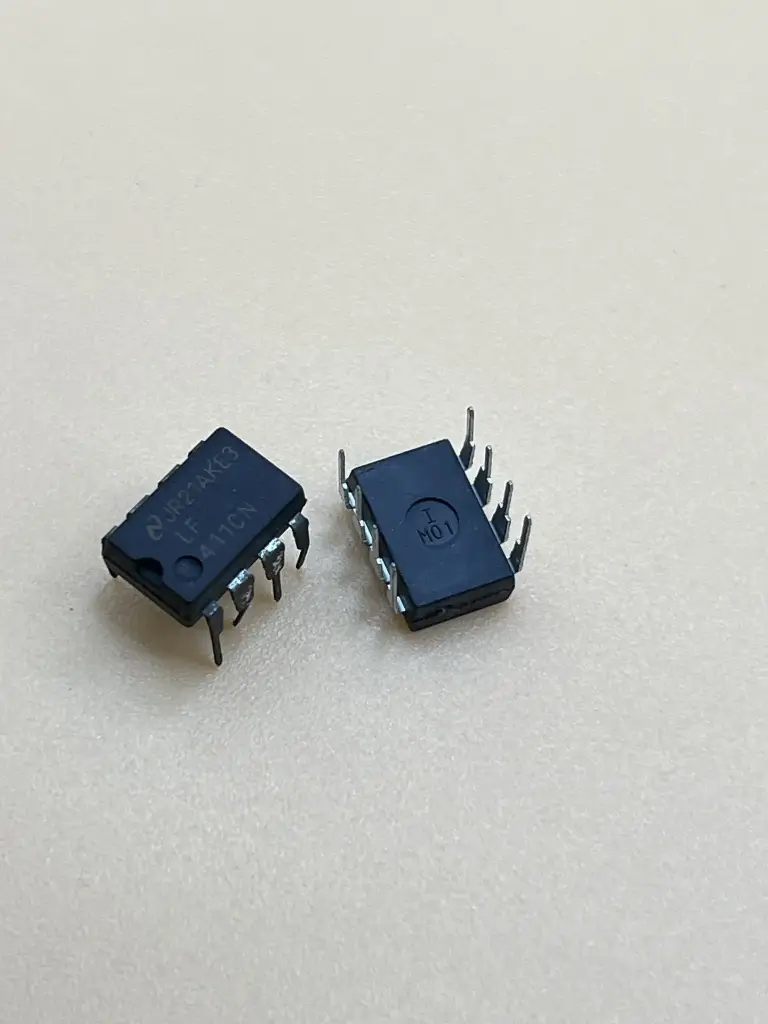 JR21AKE3 LF411CN multipurpose Op Amp