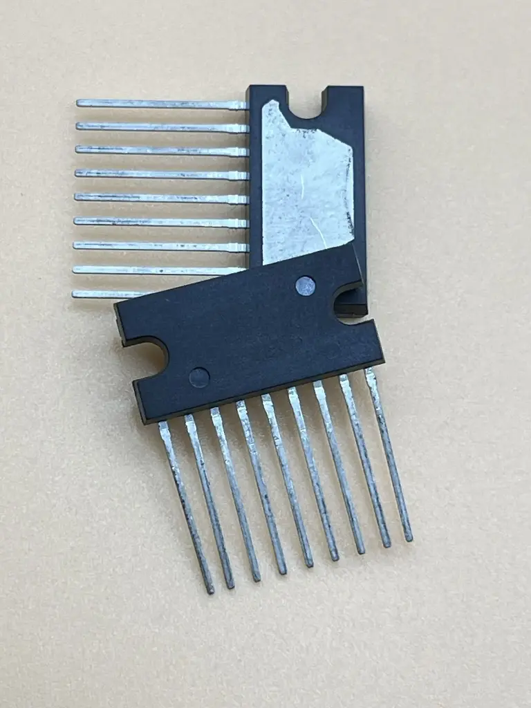 TDA1519 audio power amplifier chip