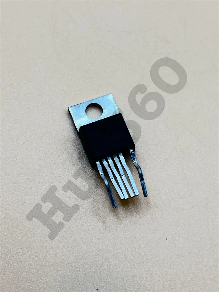 TOP250YN Power Management chip