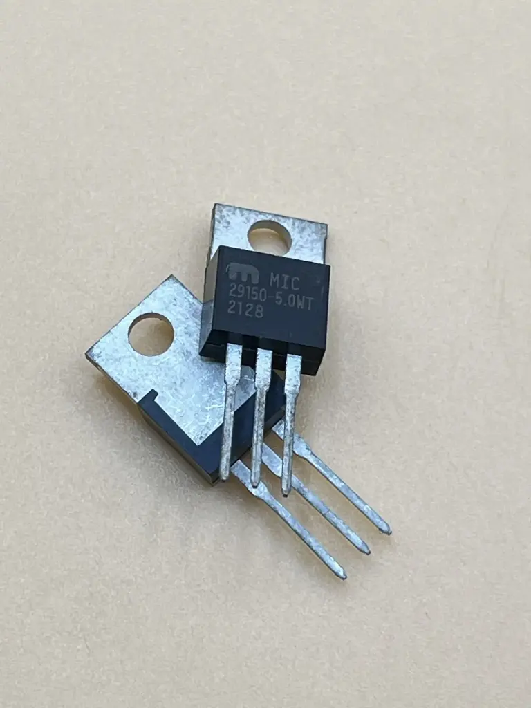 MIC29150-5.0 regulator