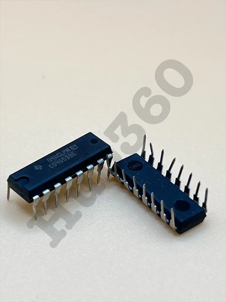 CD4053 3 sets of 2 way analog switch