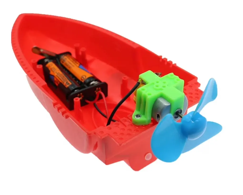 DIY STEM Speedboat
