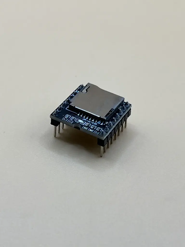 DF Mini MP3 player