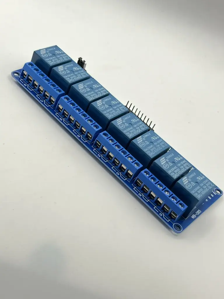 8 channel relay