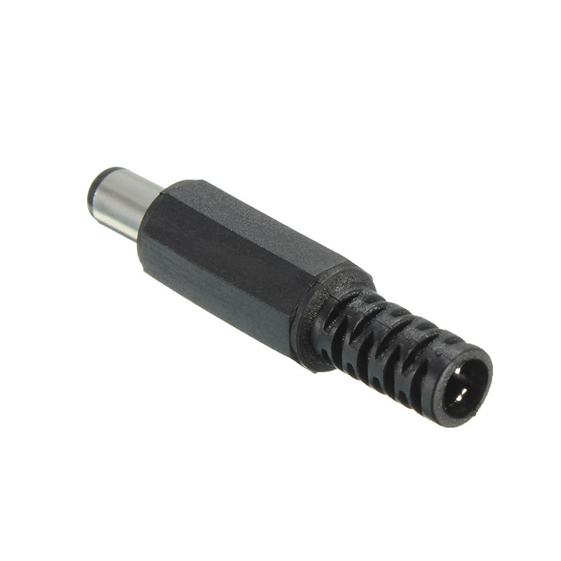 DC plug adapter